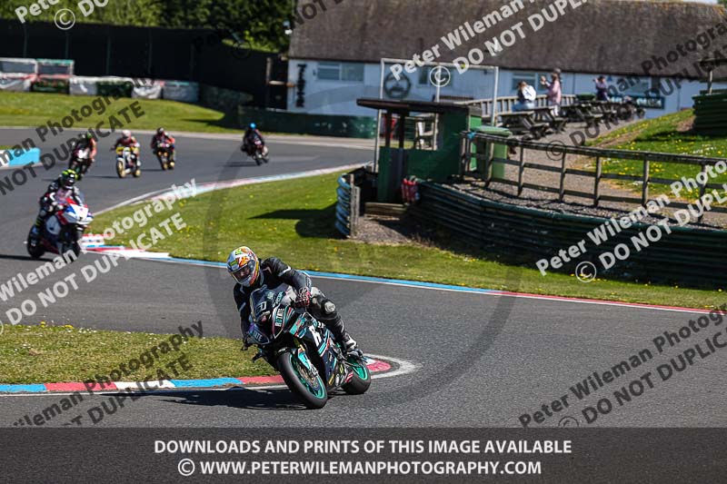 enduro digital images;event digital images;eventdigitalimages;mallory park;mallory park photographs;mallory park trackday;mallory park trackday photographs;no limits trackdays;peter wileman photography;racing digital images;trackday digital images;trackday photos
